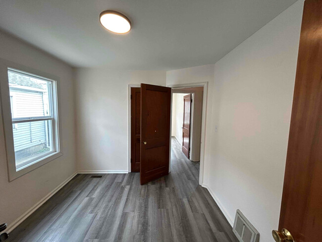 126 W Crawford Ave in Toledo, OH - Building Photo - Building Photo