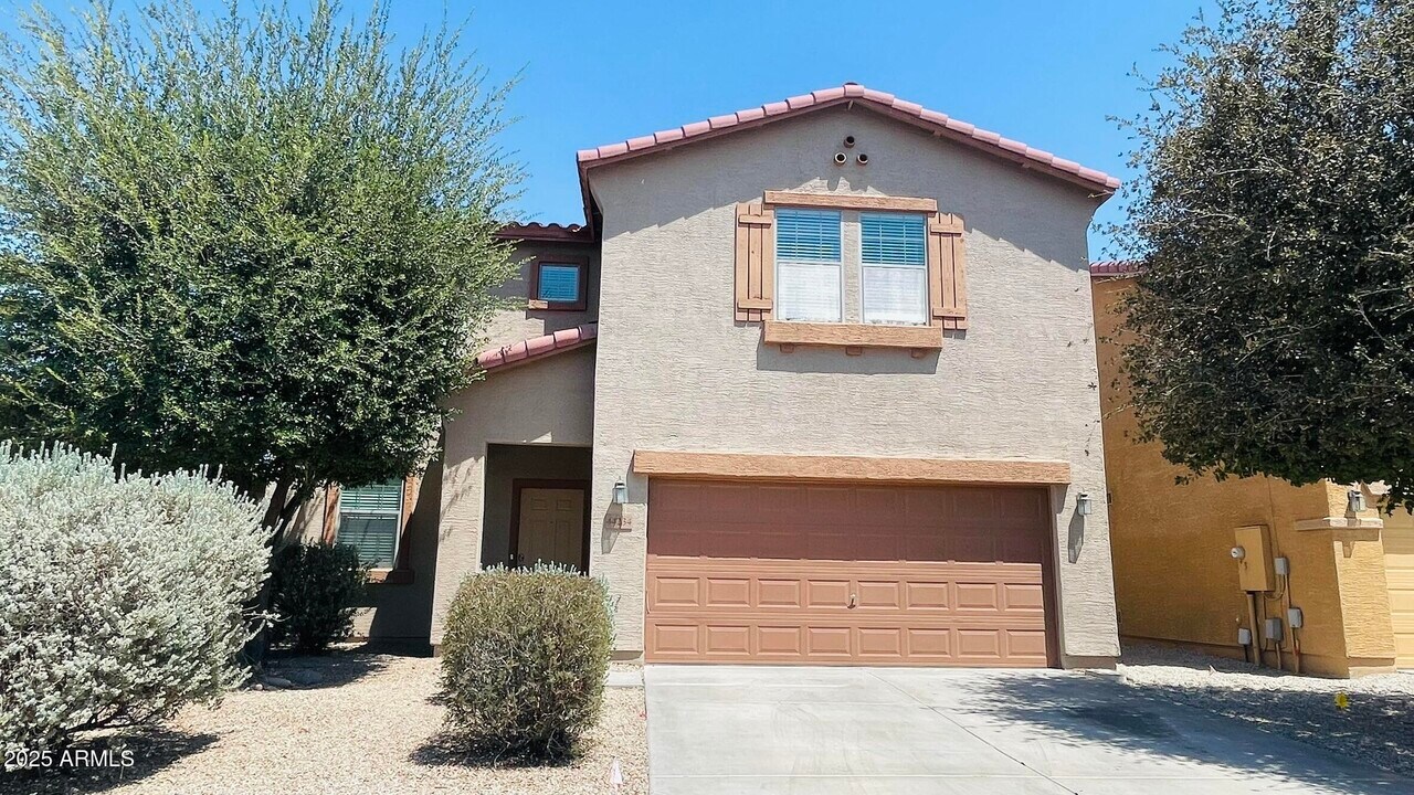 44234 Askew Dr in Maricopa, AZ - Building Photo