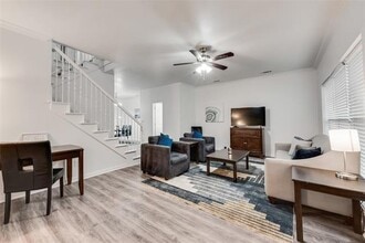 2376 Calendar Ct in Grand Prairie, TX - Building Photo - Building Photo