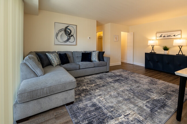 Painters Mill Apartments