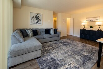 Painters Mill Apartments in Owings Mills, MD - Foto de edificio - Building Photo