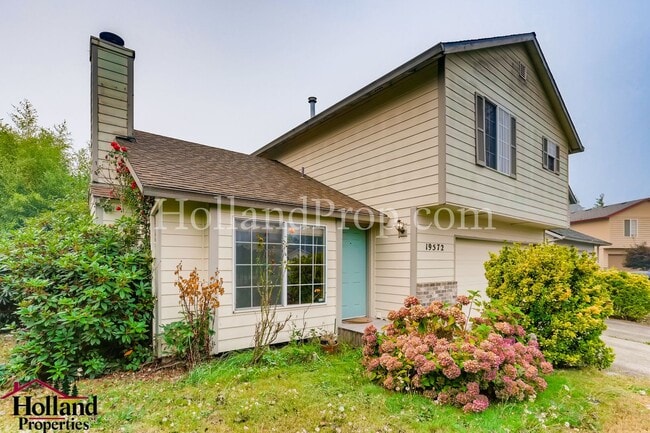 19572 SW Limestone Ct in Aloha, OR - Building Photo - Building Photo