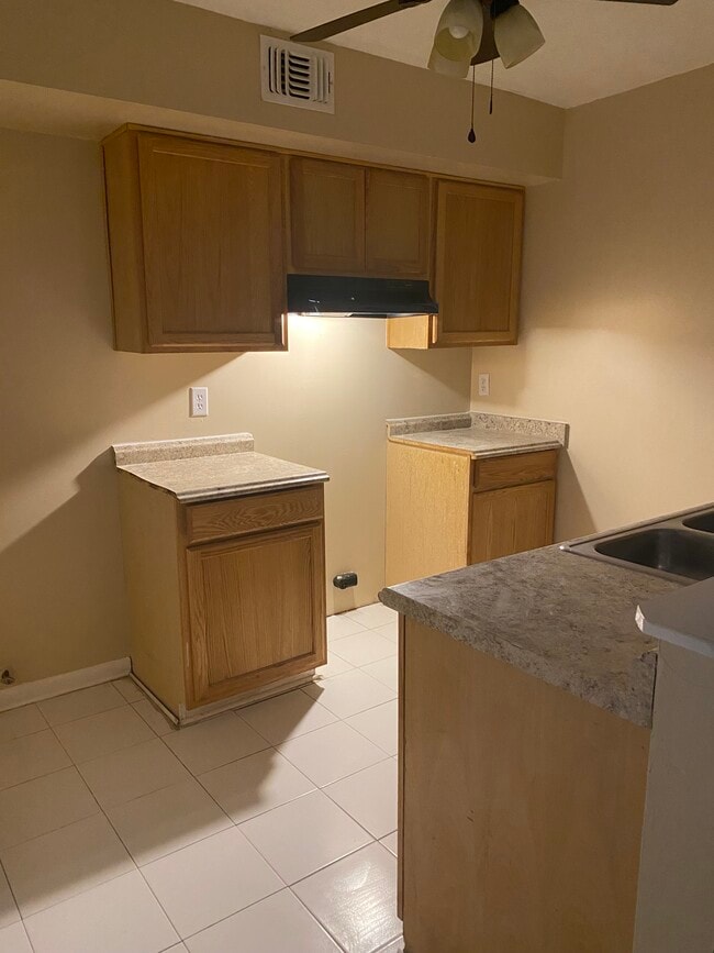 property at 5486 Pinehaven Ct