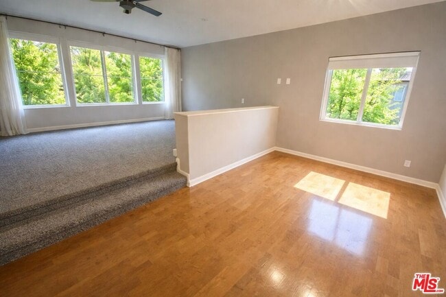 1939 Calle Dulce in Glendale, CA - Building Photo - Building Photo