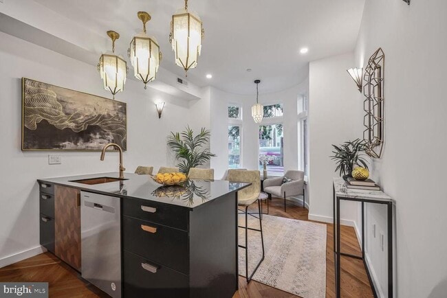 621 Florida Ave NW in Washington, DC - Building Photo - Building Photo