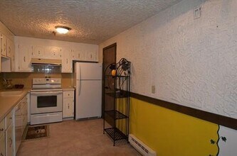 42 Swanson Ct, Unit 33A in Boxborough, MA - Building Photo - Building Photo