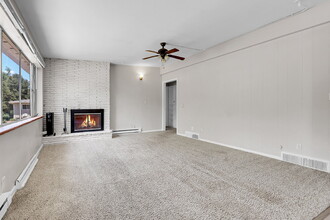 5454 S Elmwood St in Littleton, CO - Building Photo - Building Photo