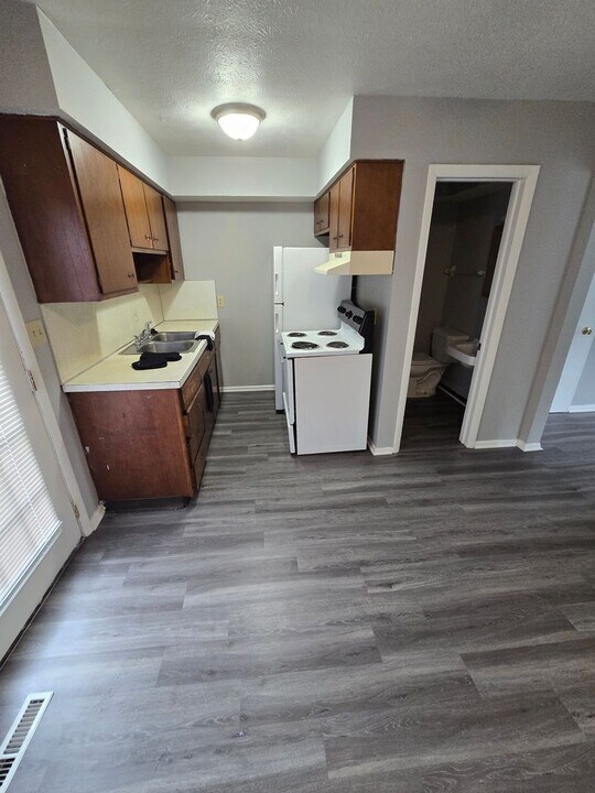 3674-3680-3680 Mccarley Dr S in Columbus, OH - Building Photo