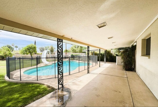 property at 2749 S Rita Ln
