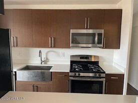 10 Ocean Blvd in Atlantic Highlands, NJ - Building Photo