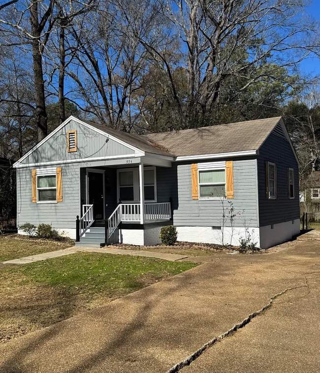 5840 Ridgewood Rd