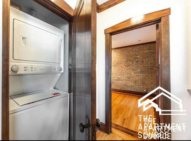 4305 N Richmond St in Chicago, IL - Building Photo - Building Photo