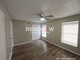 3657 Chateau Rhodes Cir in Memphis, TN - Building Photo