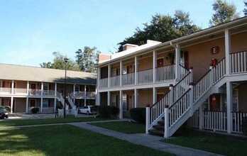 Ravenwood in Gulfport, MS - Foto de edificio - Building Photo