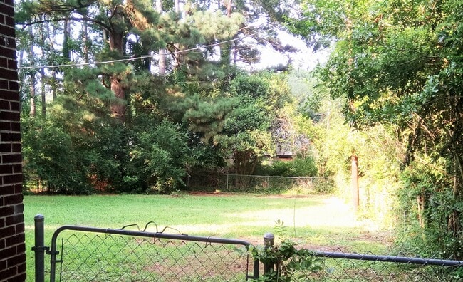 412 Azalea Dr in Anderson, SC - Building Photo - Building Photo