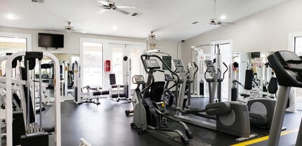 Lakes at Lincoln in Greensboro, NC - Building Photo - Building Photo