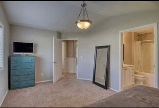 6513 W Lowell Ave in Nine Mile Falls, WA - Building Photo - Building Photo