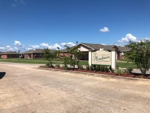 The Meadows in Lake Charles, LA - Building Photo - Building Photo