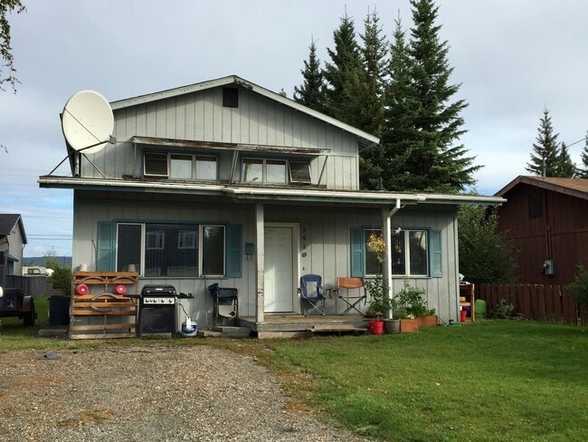 property at 1407 2nd Ave