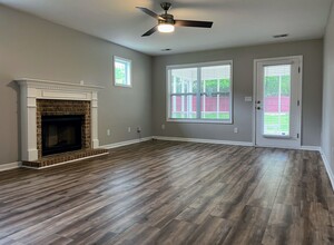 14 Crestbrook Dr SW in Cartersville, GA - Building Photo - Building Photo