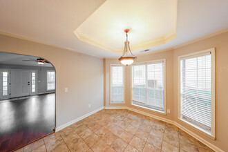 349 Camden Cove Cir in Calera, AL - Building Photo - Building Photo