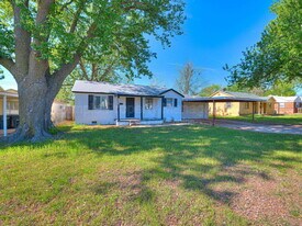 1108 Mallard Dr in Del City, OK - Building Photo