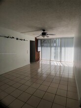 2539 Bayshore Dr in Miami, FL - Building Photo - Building Photo