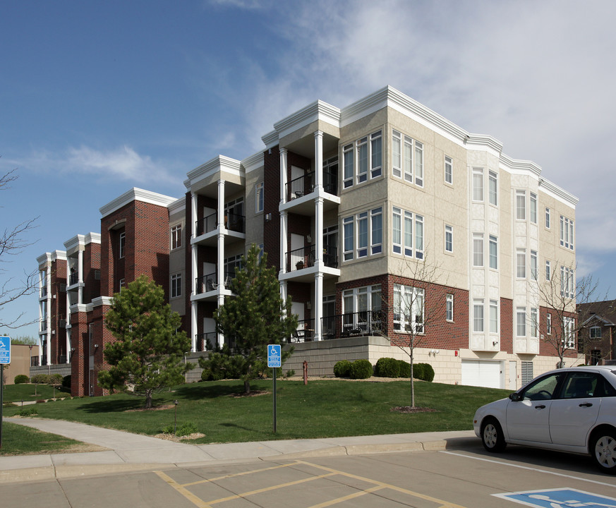 Midtown Village Condos in Apple Valley, MN - Building Photo