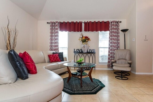 1261 Rainbow Parke Dr in Round Rock, TX - Building Photo - Building Photo