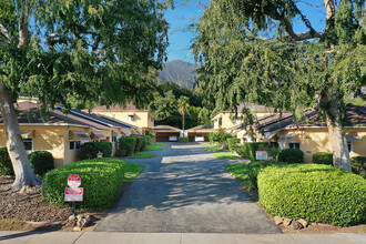 401 W Sierra Madre Blvd in Sierra Madre, CA - Building Photo - Primary Photo