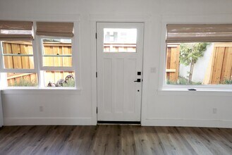 661 Grand Ave in Long Beach, CA - Building Photo - Building Photo