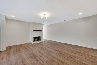 4239 Moraga Ave in San Diego, CA - Building Photo - Building Photo