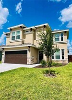 23 El Paso Dr in Weslaco, TX - Building Photo