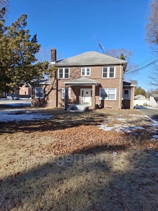 2198 Landis Ave in Vineland, NJ - Building Photo