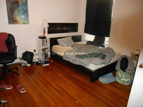 21 Saint Lukes Rd, Unit 1 in Boston, MA - Foto de edificio - Building Photo