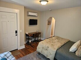525 E Manning St in Chattanooga, TN - Building Photo
