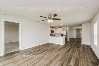 10831 Hidden Banks Gln in Parrish, FL - Building Photo - Building Photo