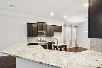 2244 Hilltop Climb Dr in Leander, TX - Building Photo - Building Photo