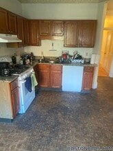 1426 Commonwealth Ave in Boston, MA - Foto de edificio - Building Photo