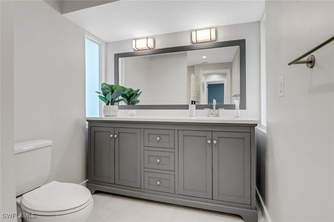 2680 Longboat Dr in Naples, FL - Building Photo - Building Photo