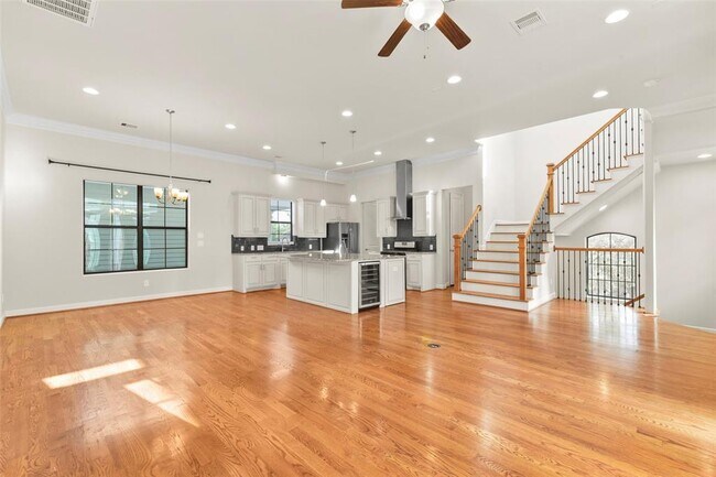 property at 1408B W 26th St