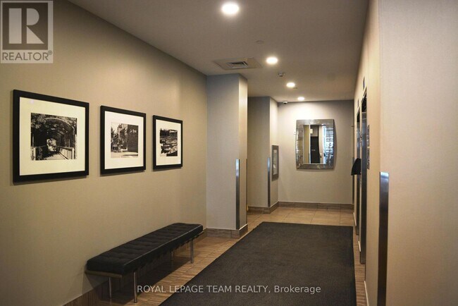 100 Champagne Ave S in Ottawa, ON - Building Photo - Building Photo