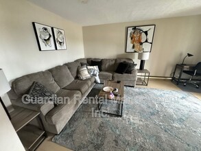 39 Kingsway Dr in Schreiber, ON - Building Photo - Building Photo