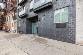 588 Myrtle Ave in Brooklyn, NY - Building Photo - Building Photo