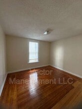 1400 Ella T Grasso Blvd in New Haven, CT - Foto de edificio - Building Photo