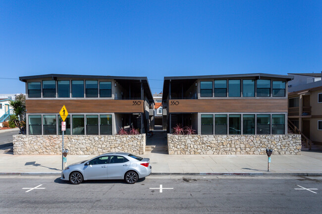 350 Hermosa in Hermosa Beach, CA - Foto de edificio - Building Photo