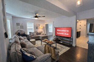 22 Thurman St in Everett, MA - Building Photo