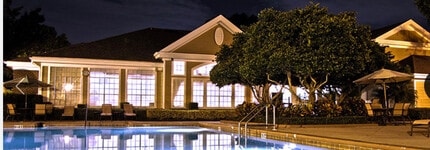 8301 Elm Park Dr, Unit 637 in Orlando, FL - Foto de edificio - Building Photo