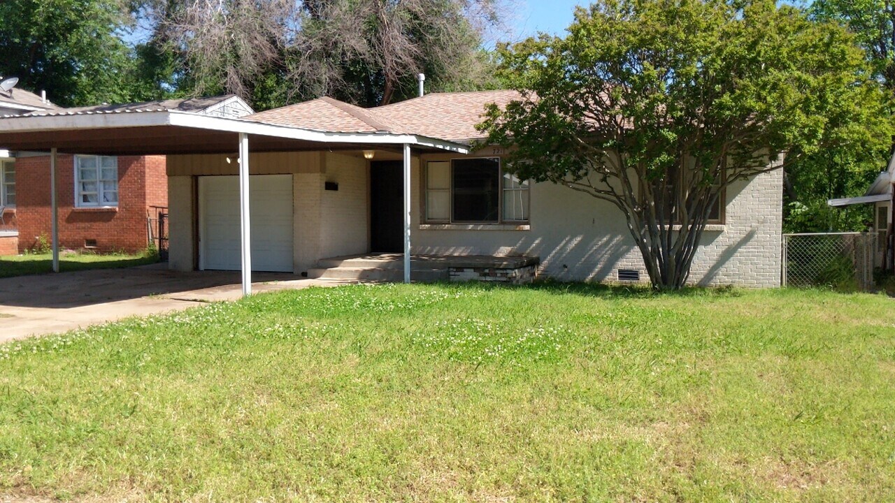 721 NW 88th St in Oklahoma City, OK - Building Photo