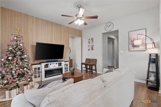 1913 Zabcikville Dr in Temple, TX - Building Photo - Building Photo